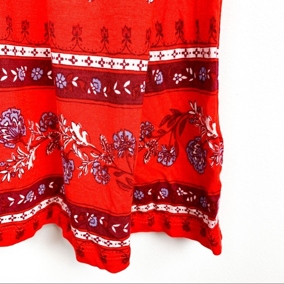 Bright Old Navy Spaghetti Strap Top - Picture 4 of 6